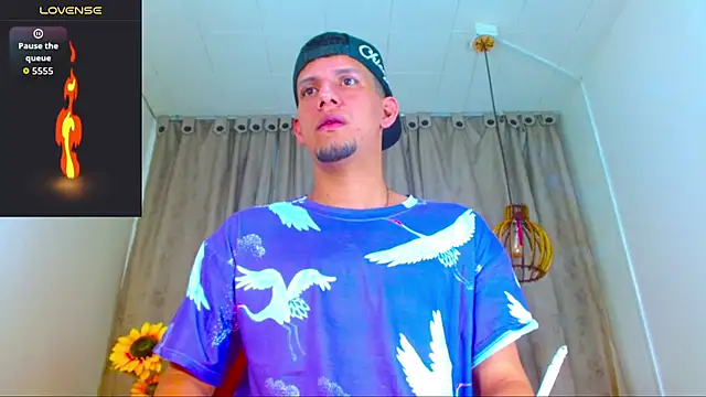 Sebastian Smith   online show from November 25, 11:21 am