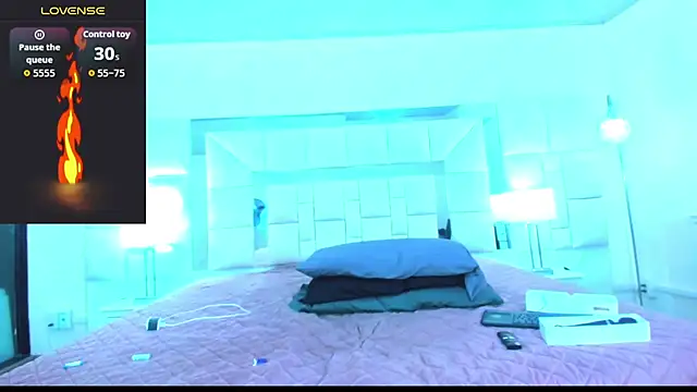 Sebastian Smith   online show from December 2, 12:29 pm