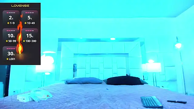 Sebastian Smith   online show from December 3, 8:30 pm