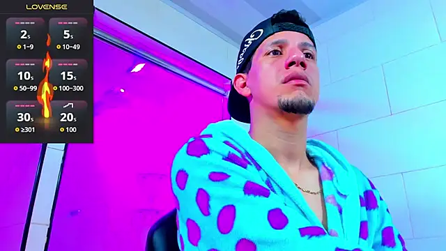 Sebastian Smith   online show from March 3, 11:17 am