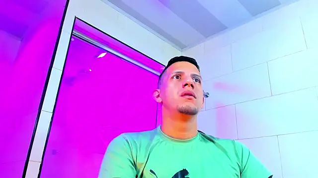 Sebastian Smith   online show from March 7, 11:16 am