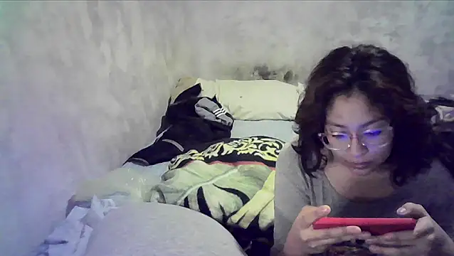 Giby Grace online show from January 8, 4:40 am