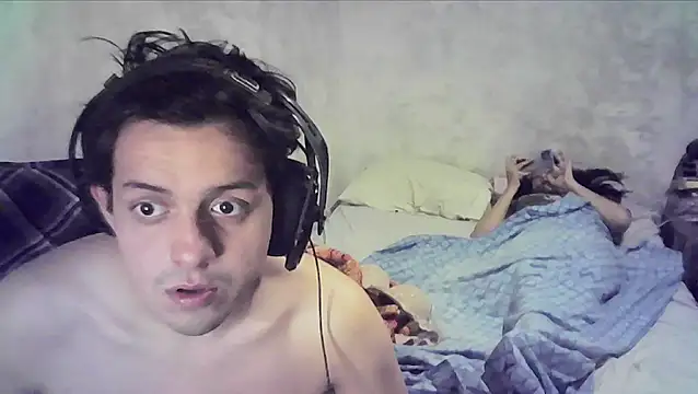 Giby Grace online show from December 5, 6:01 am