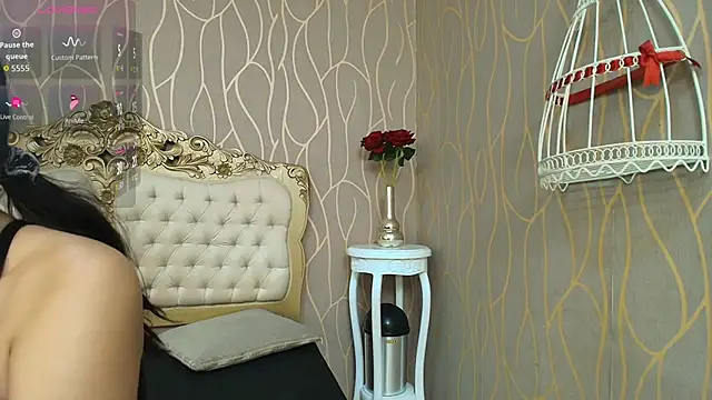 Madyscarlett online show from November 25, 1:22 pm