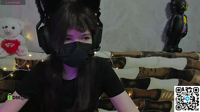 Ollie Baird online show from December 1, 5:08 am