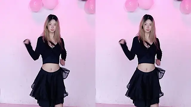 CM---002 online show from February 23, 1:40 am