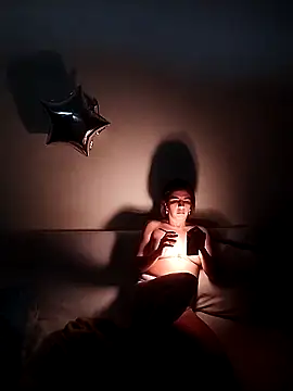 Monitaxhot online show from March 6, 4:51 am