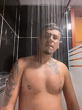 1Panini21 online show from December 18, 8:23 pm