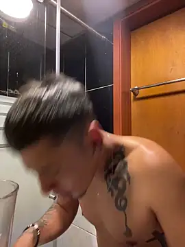 1Panini21 online show from December 16, 4:22 pm