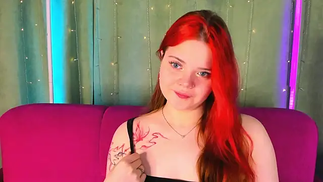 KellyFiery online show from May 10, 1:09 am