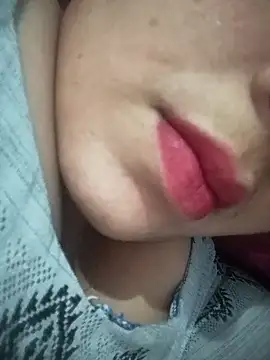 Priya 089 online show from March 11, 9:47 am