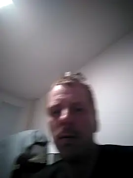 Snapshot of Vlasta23 chatting on January 9, 12:39 am Vlasta23 online show from January 9, 12:39 am