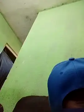 DestinedSpark23 online show from December 2, 10:55 pm