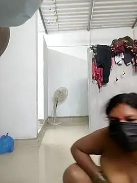 Desicouple1706 online show from January 9, 2:18 am