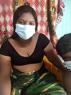 Snapshot of Desicouple1706 chatting on November 24, 6:02 am Desicouple1706 online show from November 24, 6:02 am