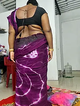 Desicouple1706 online show from April 7, 10:33 pm