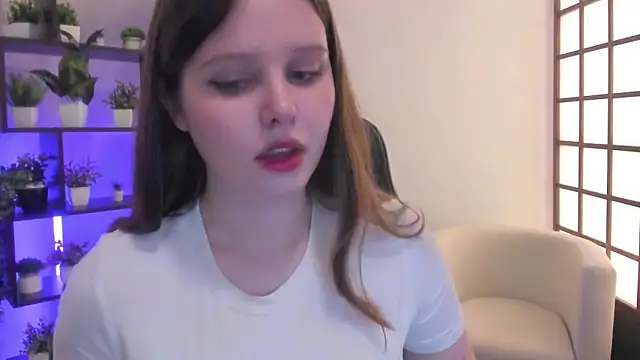 Lana Moon   online show from November 25, 9:53 am