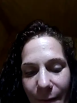 Snapshot of mjwazhere chatting on June 14, 3:57 pm mjwazhere online show from June 14, 3:57 pm