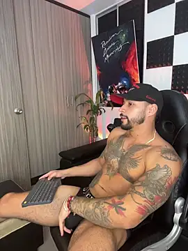 NikoHank online show from December 14, 11:10 pm