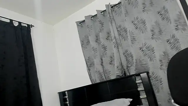 Violeta Gracee online show from January 12, 3:46 am