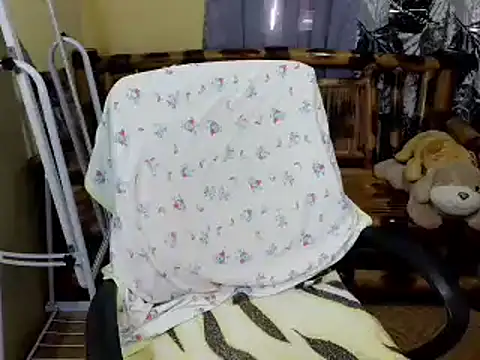 lovelyxmorena online show from March 15, 1:23 am