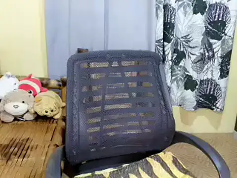 lovelyxmorena online show from April 16, 9:39 pm