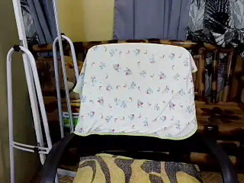 lovelyxmorena online show from March 15, 1:29 pm