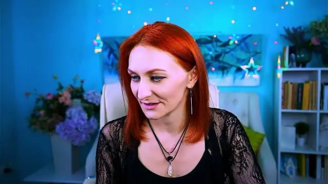 DianaTorrens online show from February 11, 8:25 am