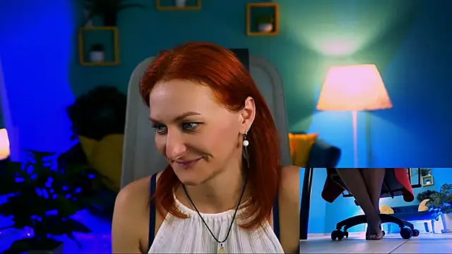 DianaTorrens online show from January 9, 12:56 pm