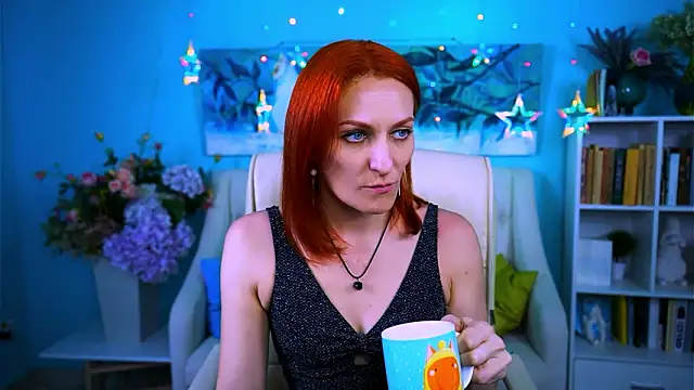 DianaTorrens online show from February 9, 7:17 am