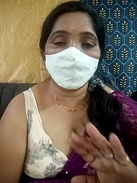 Snapshot of Soni-queen chatting on November 30, 3:46 pm Soni-queen online show from November 30, 3:46 pm