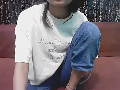 hello baby01 online show from April 4, 4:13 pm