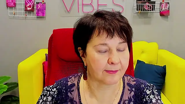 EveRalphes online show from November 28, 7:30 am