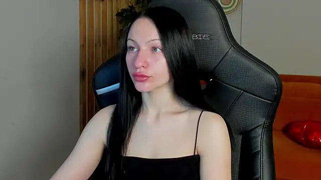 NaomiBlakes online show from March 2, 5:19 am