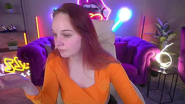 Sun Shine Lola online show from November 28, 1:55 pm