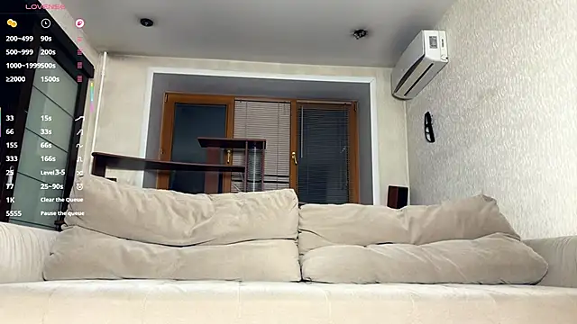 StacieGregoreski online show from January 8, 12:33 pm