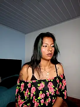 SamathaMay online show from January 5, 5:27 pm