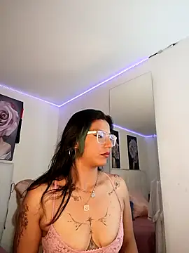 SamathaMay online show from April 8, 12:39 pm