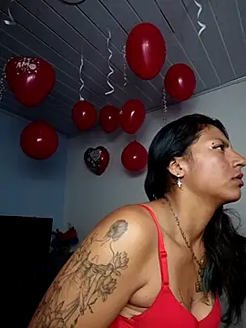 SamathaMay online show from February 18, 3:30 pm