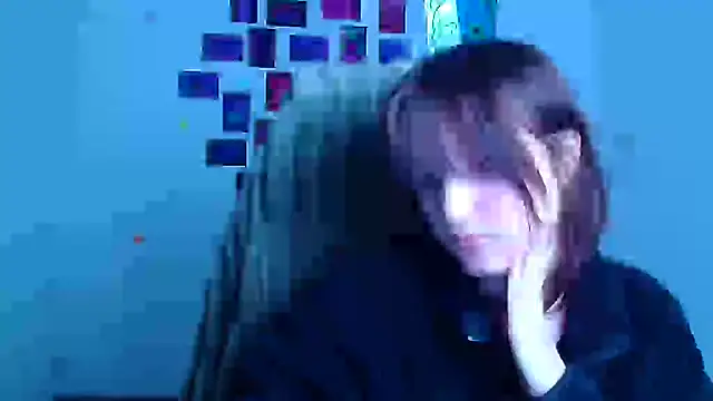 Alice Wonderme online show from February 8, 7:28 am