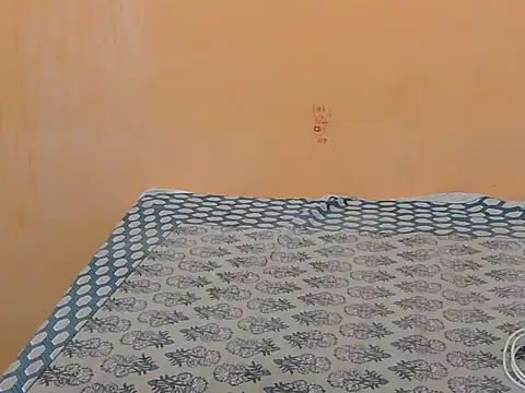 Honey Baby1 online show from March 9, 5:55 am