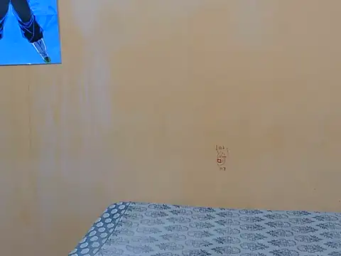 Honey Baby1 online show from March 13, 5:45 am