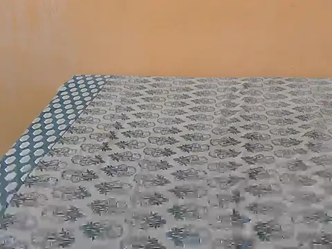 Honey Baby1 online show from January 15, 5:22 am