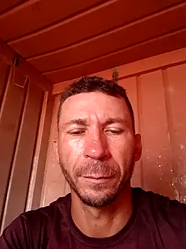 RobertoLuiz84 online show from February 12, 5:02 pm