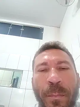 RobertoLuiz84 online show from March 11, 4:23 pm