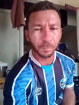 RobertoLuiz84 online show from February 27, 11:32 am