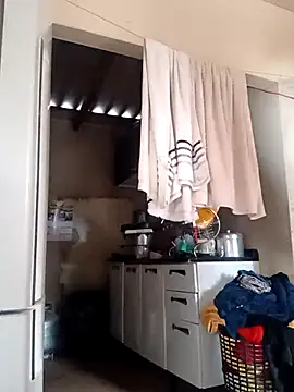 RobertoLuiz84 online show from February 15, 8:52 pm