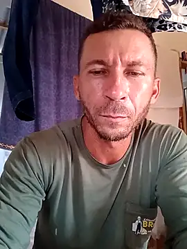 RobertoLuiz84 online show from February 13, 6:19 pm