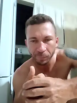 RobertoLuiz84 online show from February 13, 5:07 am