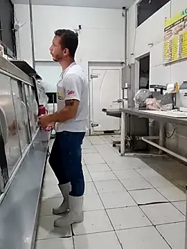 RobertoLuiz84 online show from March 14, 3:18 pm